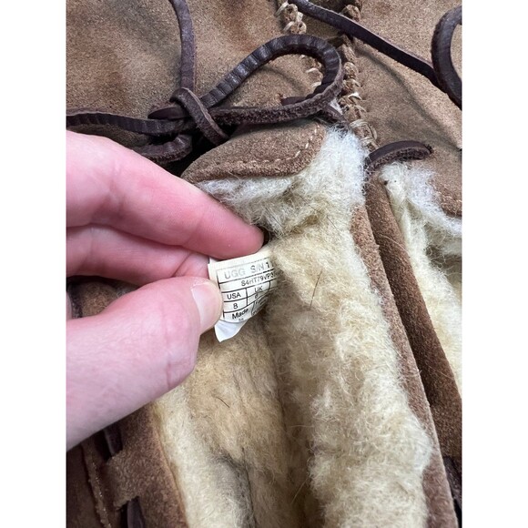 UGG Sheepskin Suede Bootie Moccasins Chestnut Slippers Womens Sz 8 - Picture 7 of 7